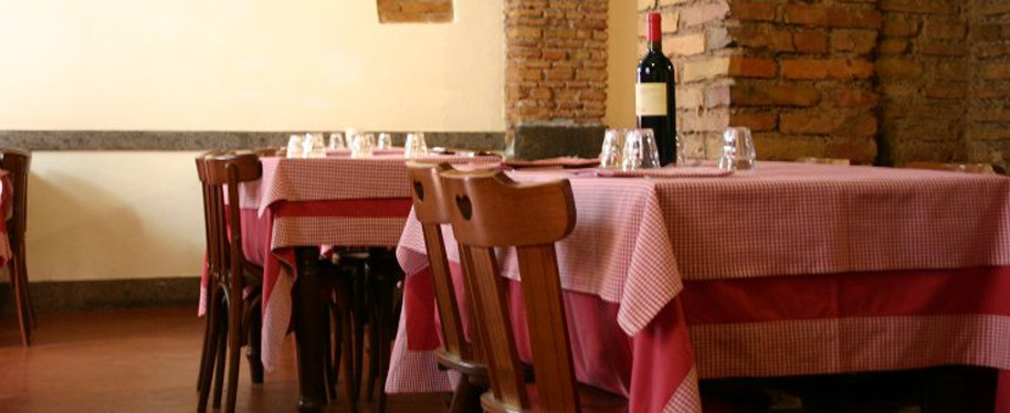 Sala Osteria del Geslomino